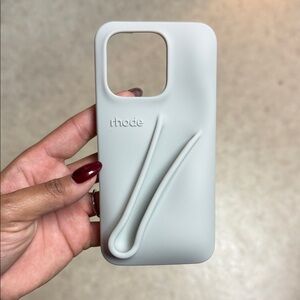 RHODE Sleek Gray Phone Case - iPhone 16 PRO